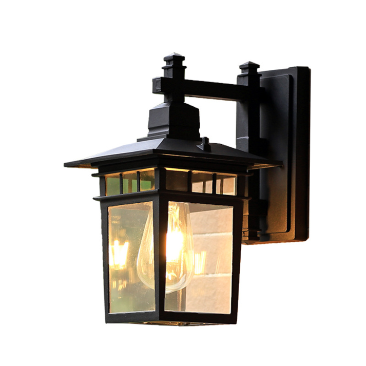 Black Traditional Outdoor Wall Light