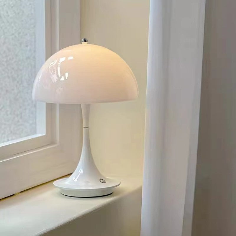 Dimmable Retro Mushroom LED Table Lamp