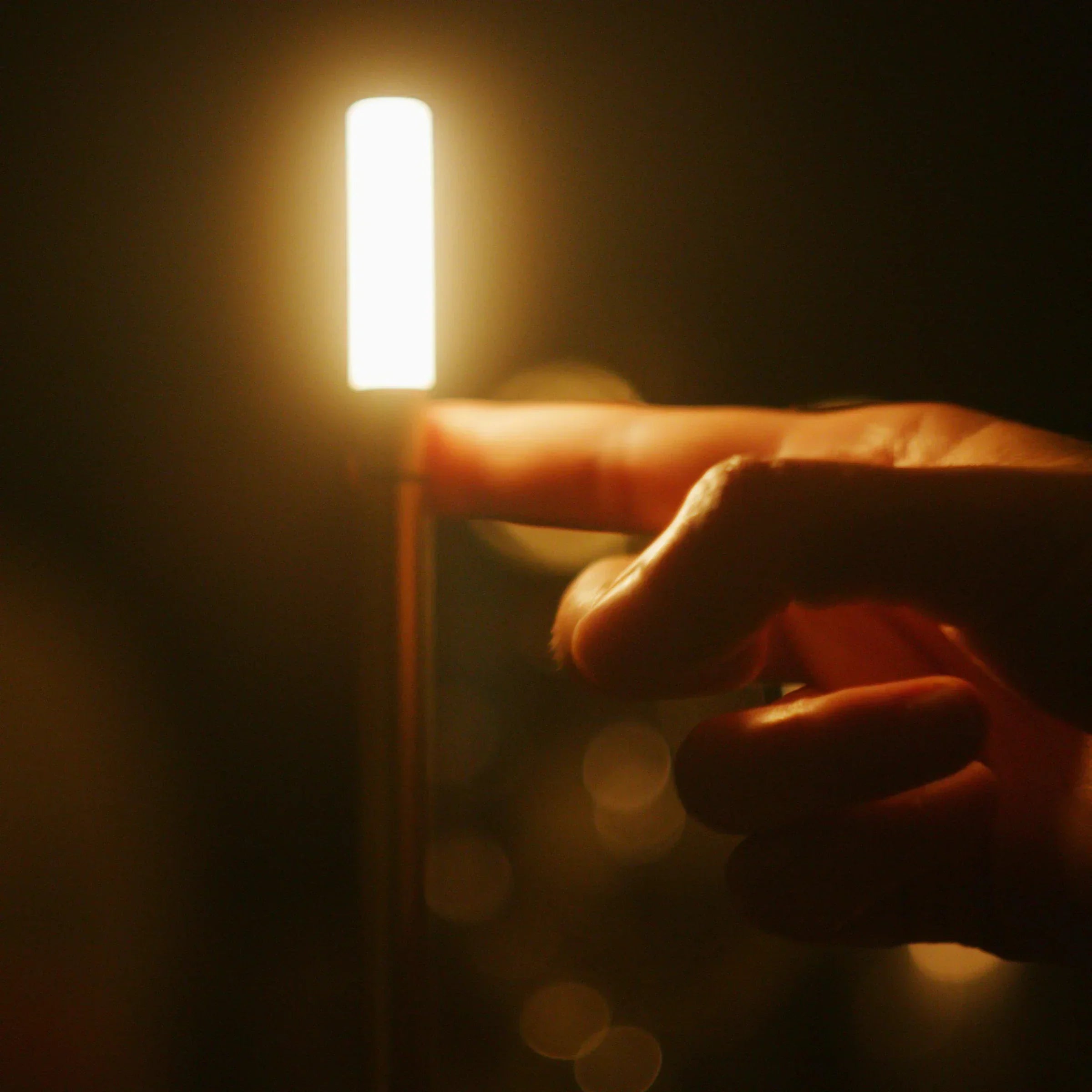 Rechargeable LED Candle Table Lamp