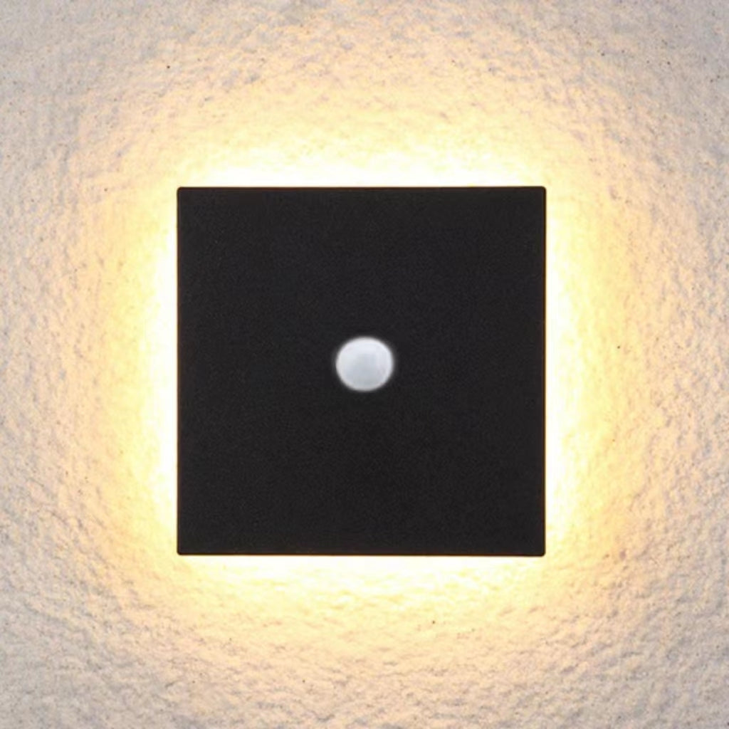 Klyne Minimalist Round/Square Outdoor Wall Lamp LED, Black/White