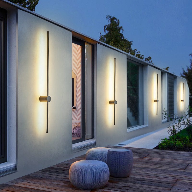 Adjustable Beam Outdoor LED Wall Light