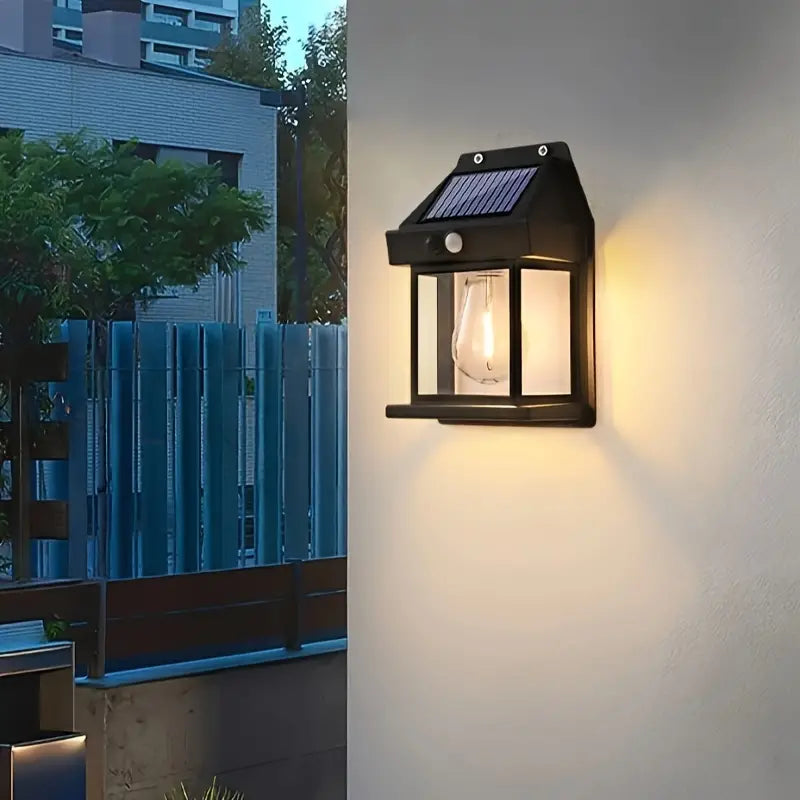 Solar Outdoor Wall Light with Motion Sensor – 12 Hours of Illumination 3