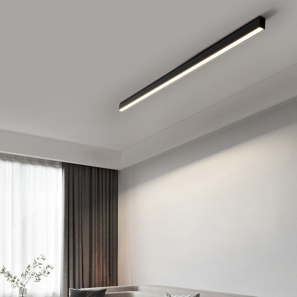 Solin Linear Black Ceiling Light/Wall Light