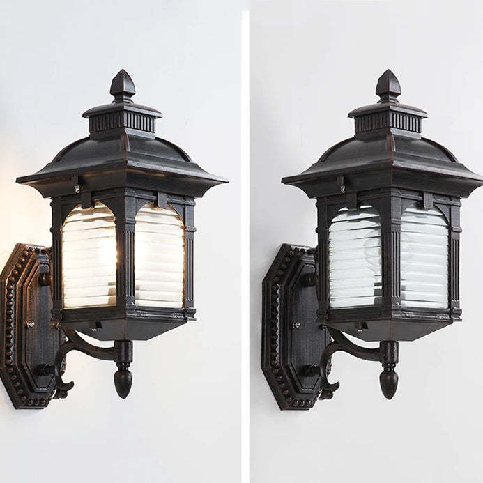 Vintage Style Outdoor Wall Light