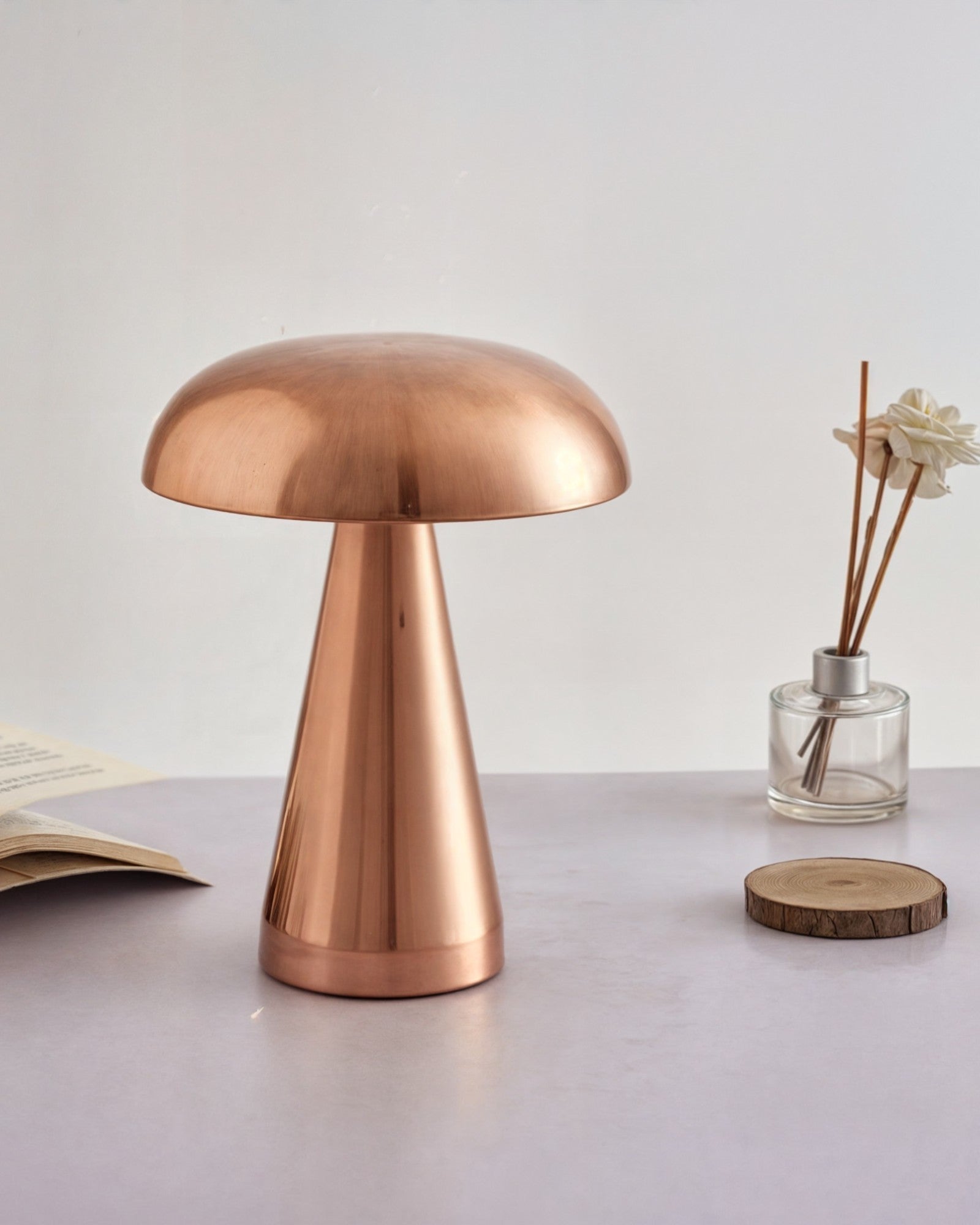 Dimmable Rechargeable Table Lamp with 1800mAh Battery and Touch Control – Modern Design 7